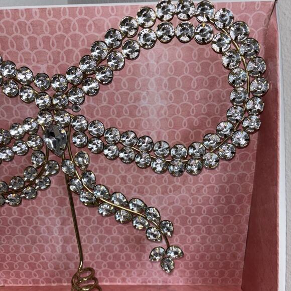 Cupcakes and Cashmere Large Bow Christmas Tree Topper Bling Rhinestone NEW - Picture 3 of 6